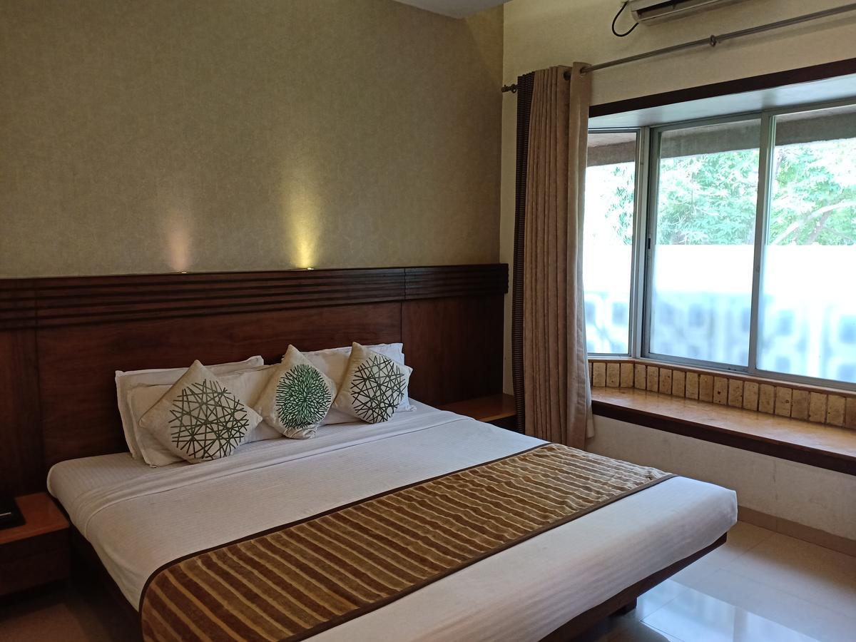 Hotel Chandralok Lonavala Exterior photo