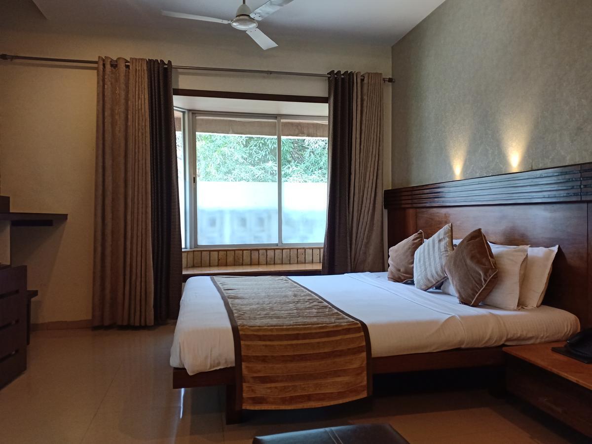 Hotel Chandralok Lonavala Exterior photo