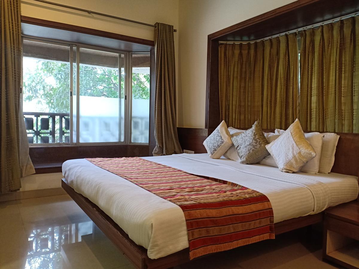 Hotel Chandralok Lonavala Exterior photo