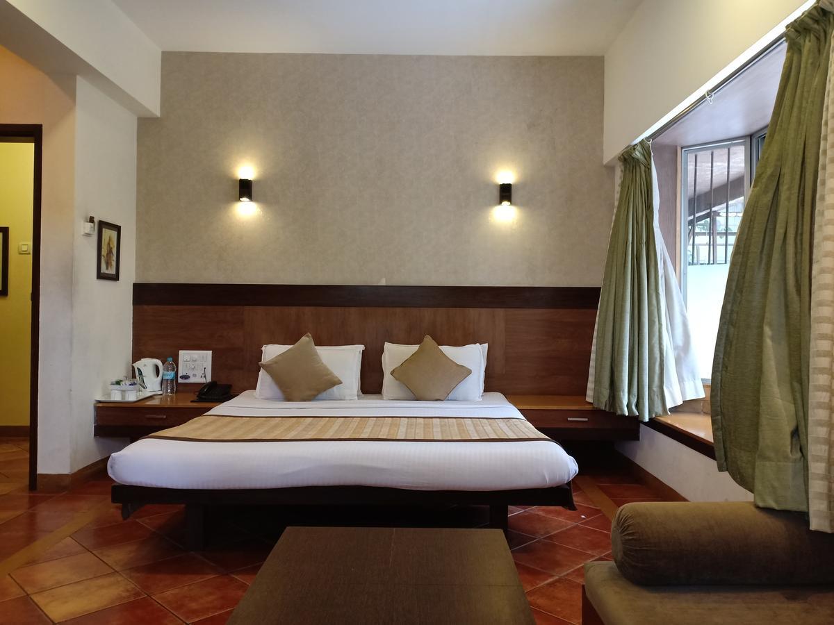 Hotel Chandralok Lonavala Exterior photo