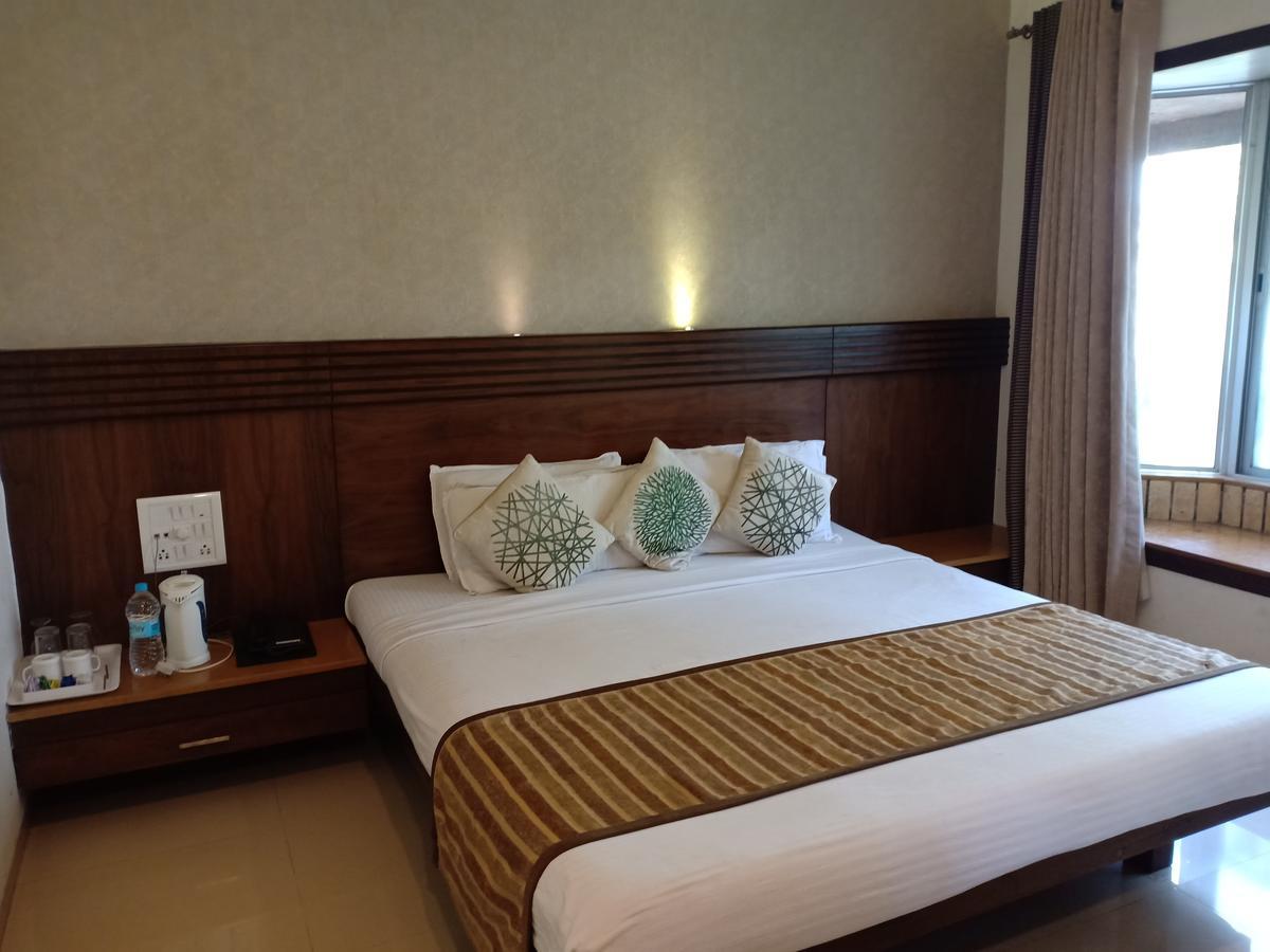 Hotel Chandralok Lonavala Exterior photo