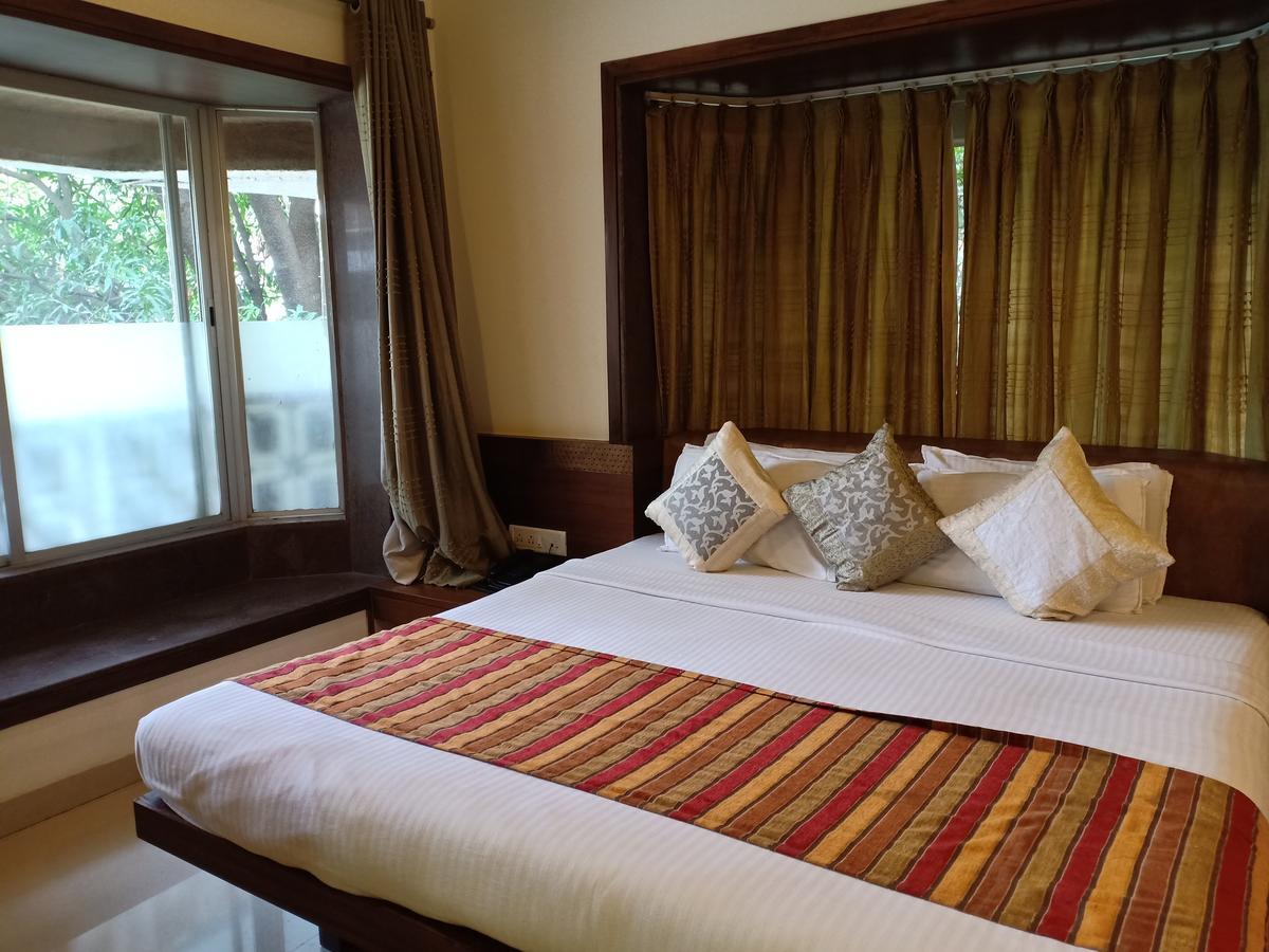 Hotel Chandralok Lonavala Exterior photo