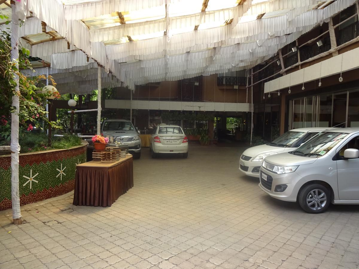 Hotel Chandralok Lonavala Exterior photo